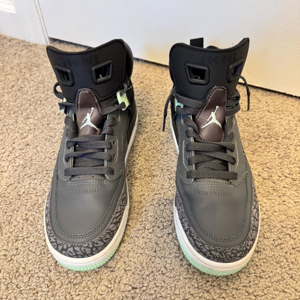Nike Jordan Spizike GG Boys sneakers Size 7.5Y